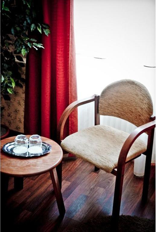 Hotel Arad Bagian luar foto